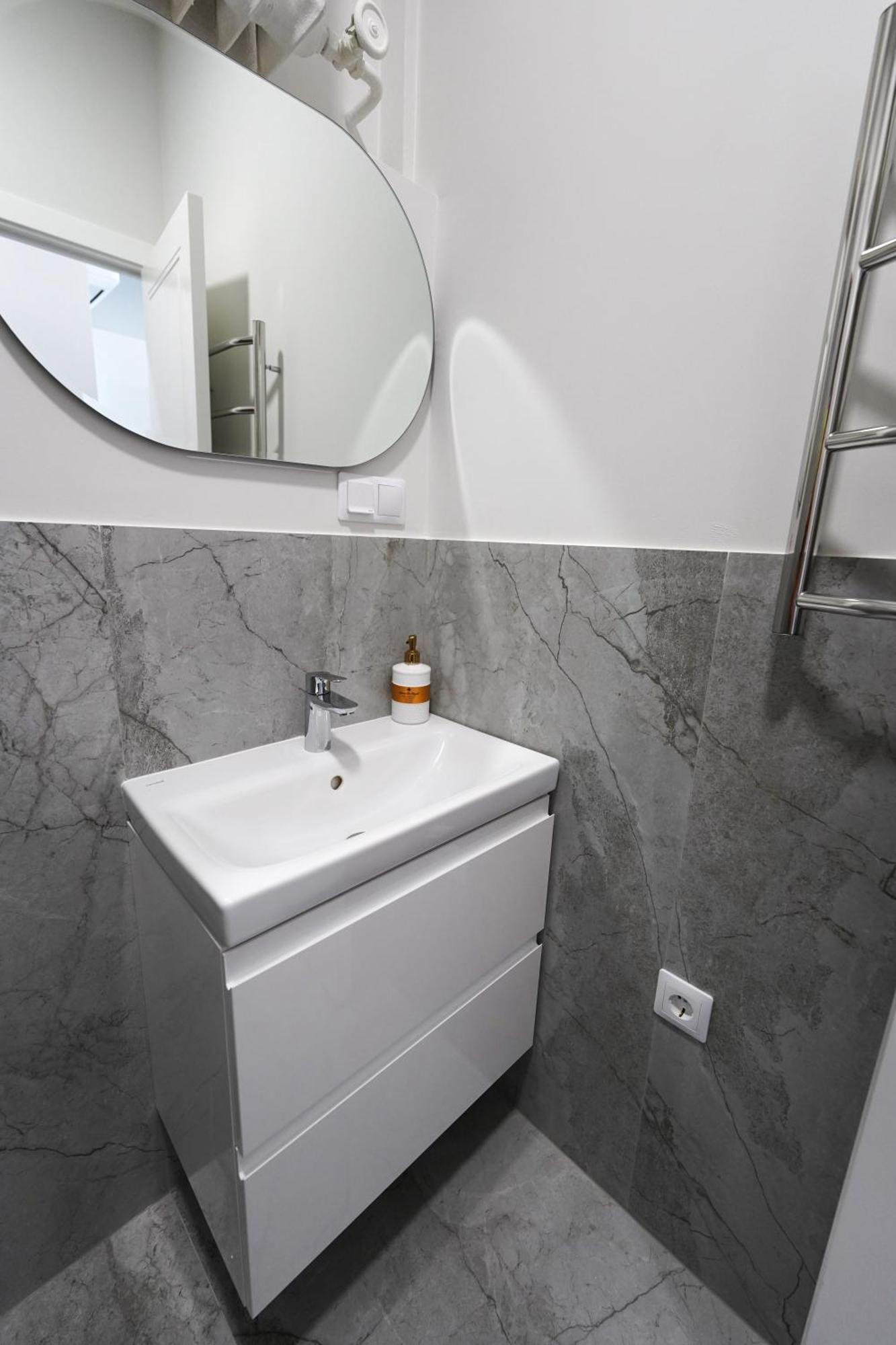 Amber Light Self-Check-In Apartments Kaunas Exterior foto