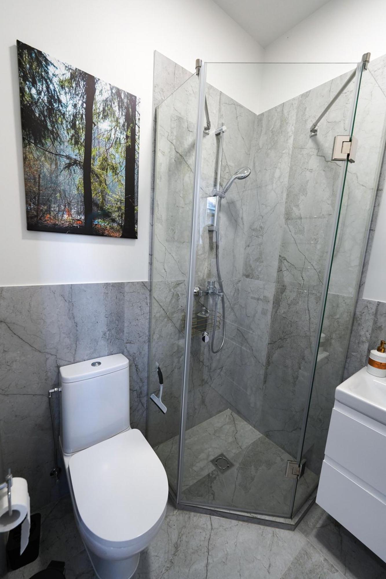 Amber Light Self-Check-In Apartments Kaunas Zimmer foto